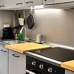 Modern Renovated Home Near City Center & Transit