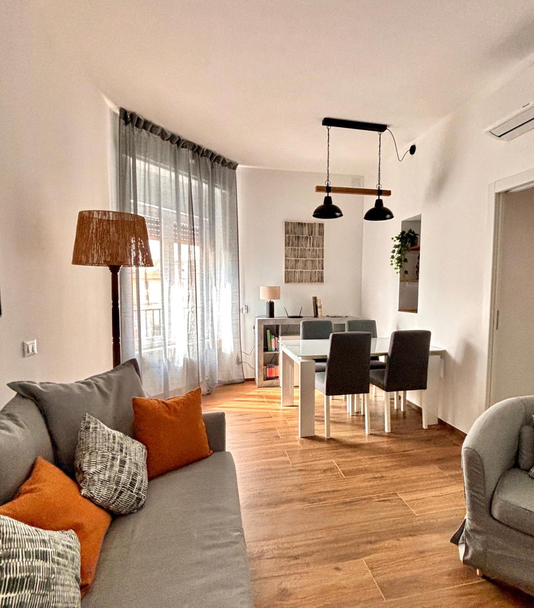 Modern Renovated Near Center & Transit Appartement Florence